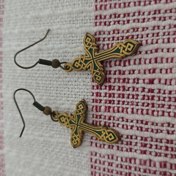 Celtic Sea Gems - Celtic Cross Earrings - EUC - Picture 4 of 5